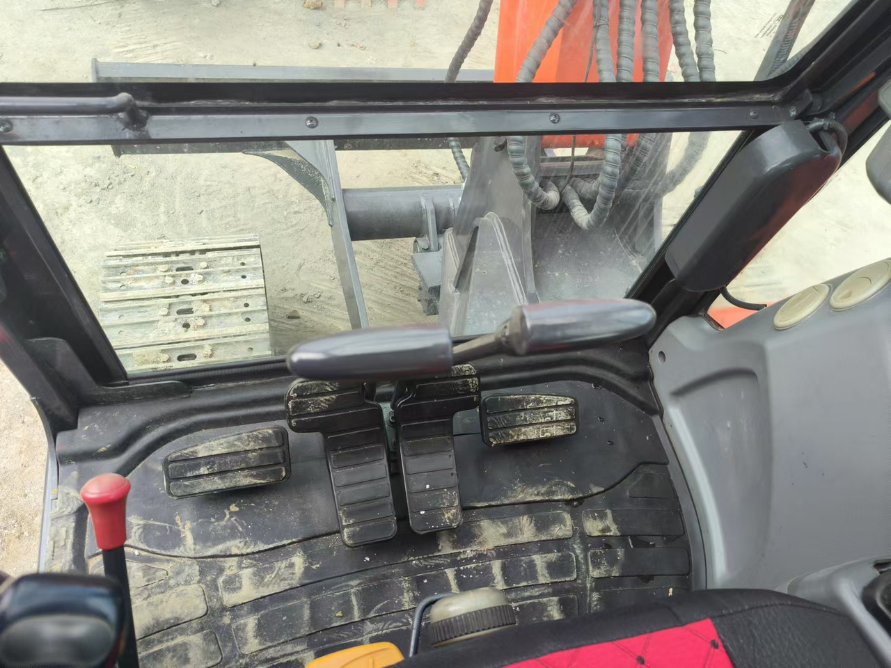 DOOSAN DX60 - Багер: снимка 4 DOOSAN DX60 - Багер: снимка 4