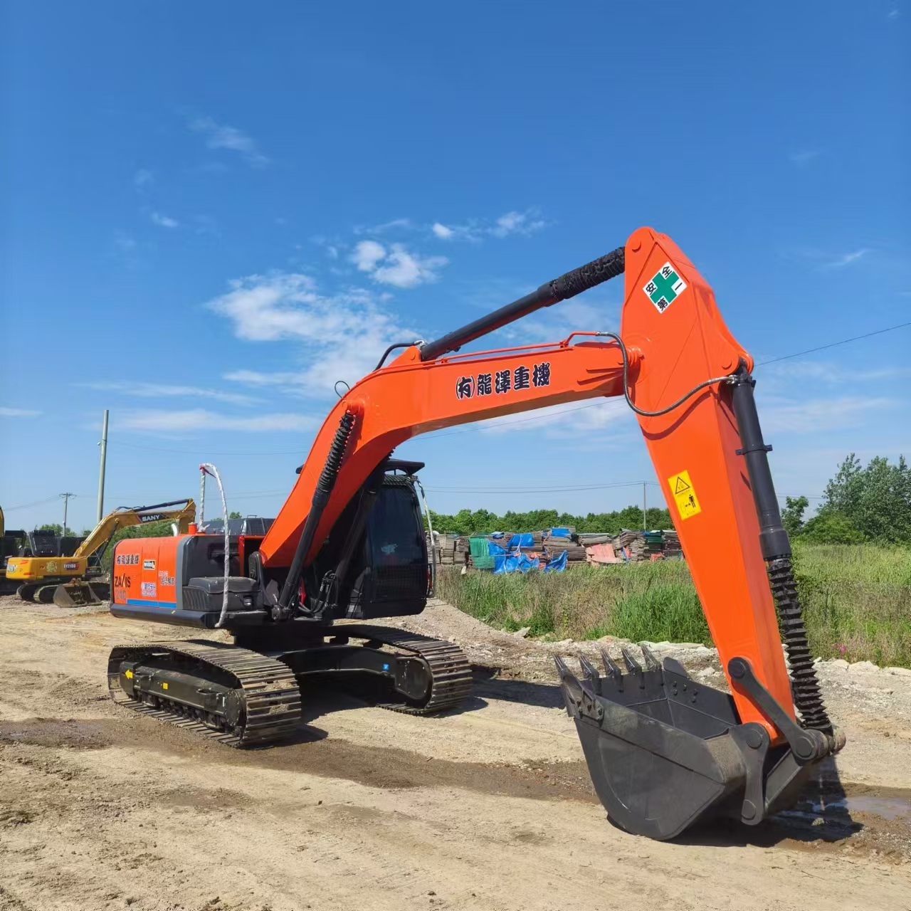 HITACHI ZX240 - Верижен багер: снимка 1 HITACHI ZX240 - Верижен багер: снимка 1