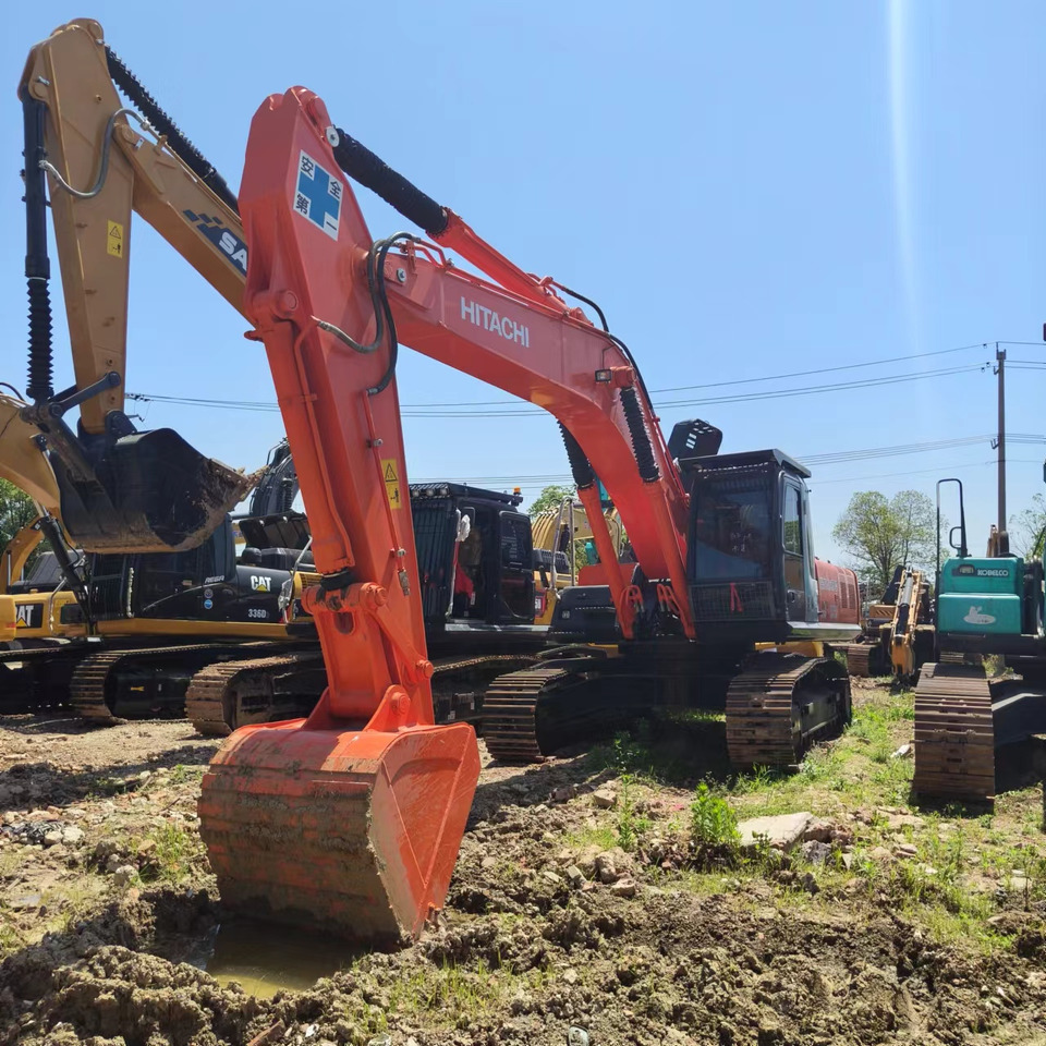 HITACHI ZX350 - Верижен багер: снимка 3 HITACHI ZX350 - Верижен багер: снимка 3