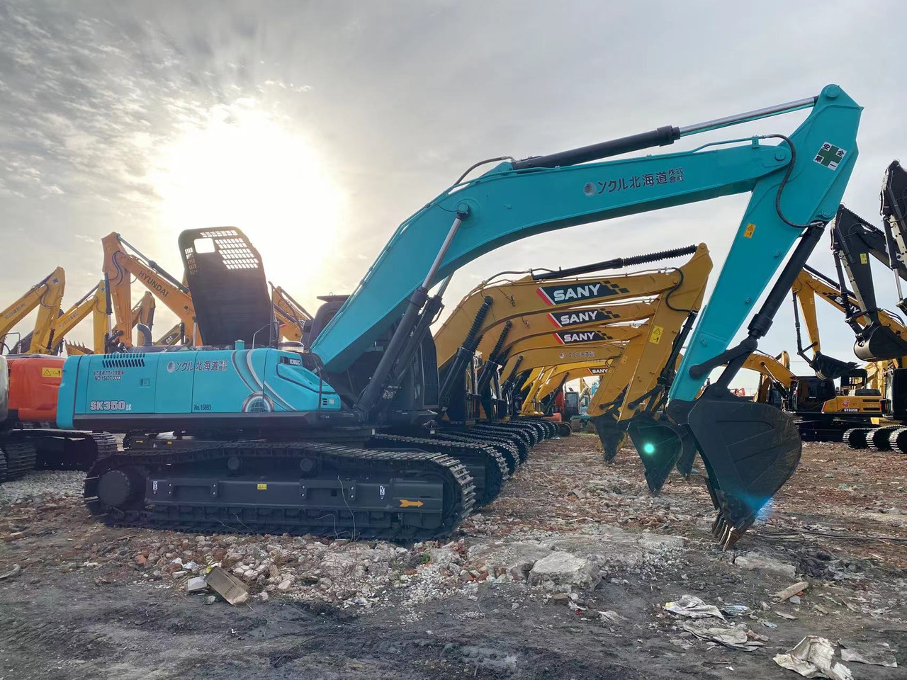 KOBELCO SK350 - Верижен багер: снимка 4 KOBELCO SK350 - Верижен багер: снимка 4