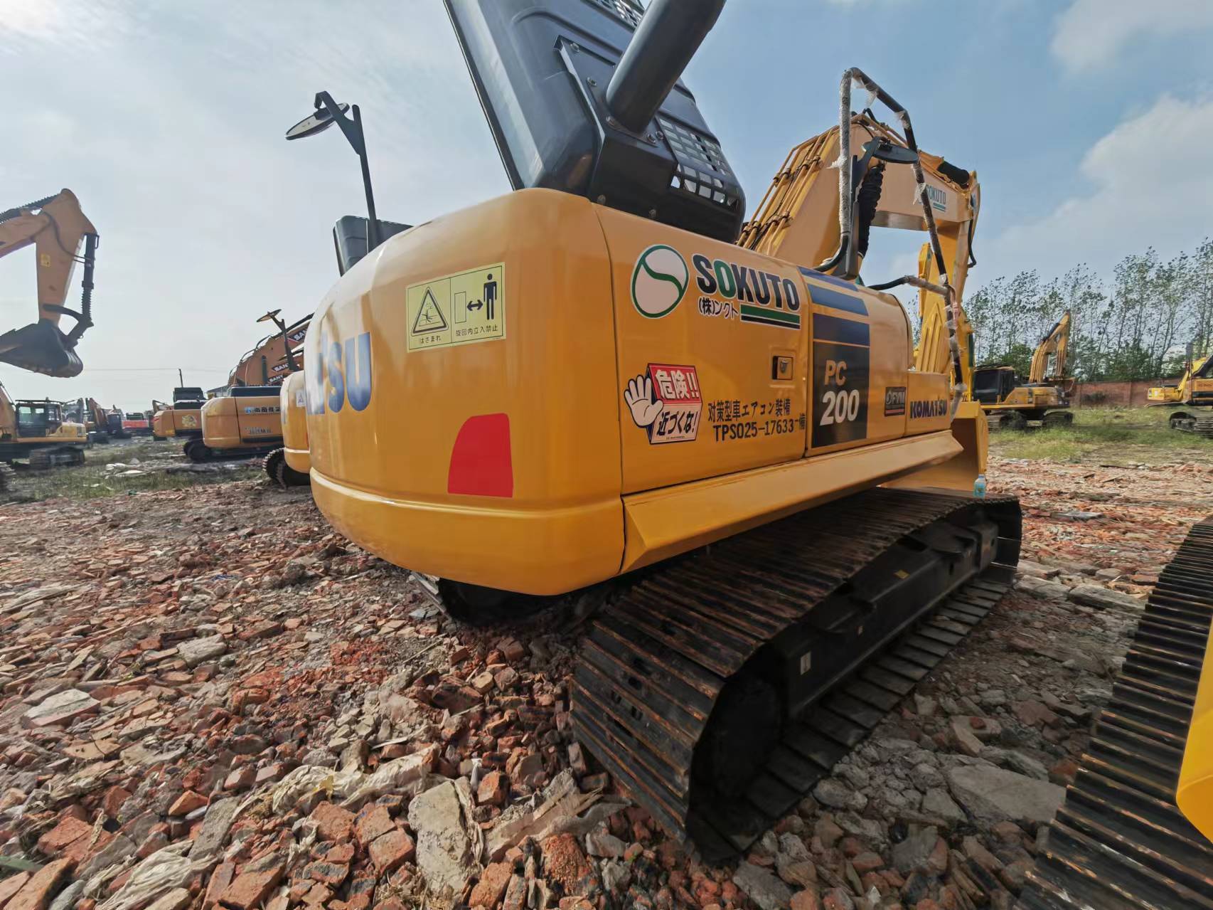 KOMATSU PC200 - Верижен багер: снимка 4 KOMATSU PC200 - Верижен багер: снимка 4