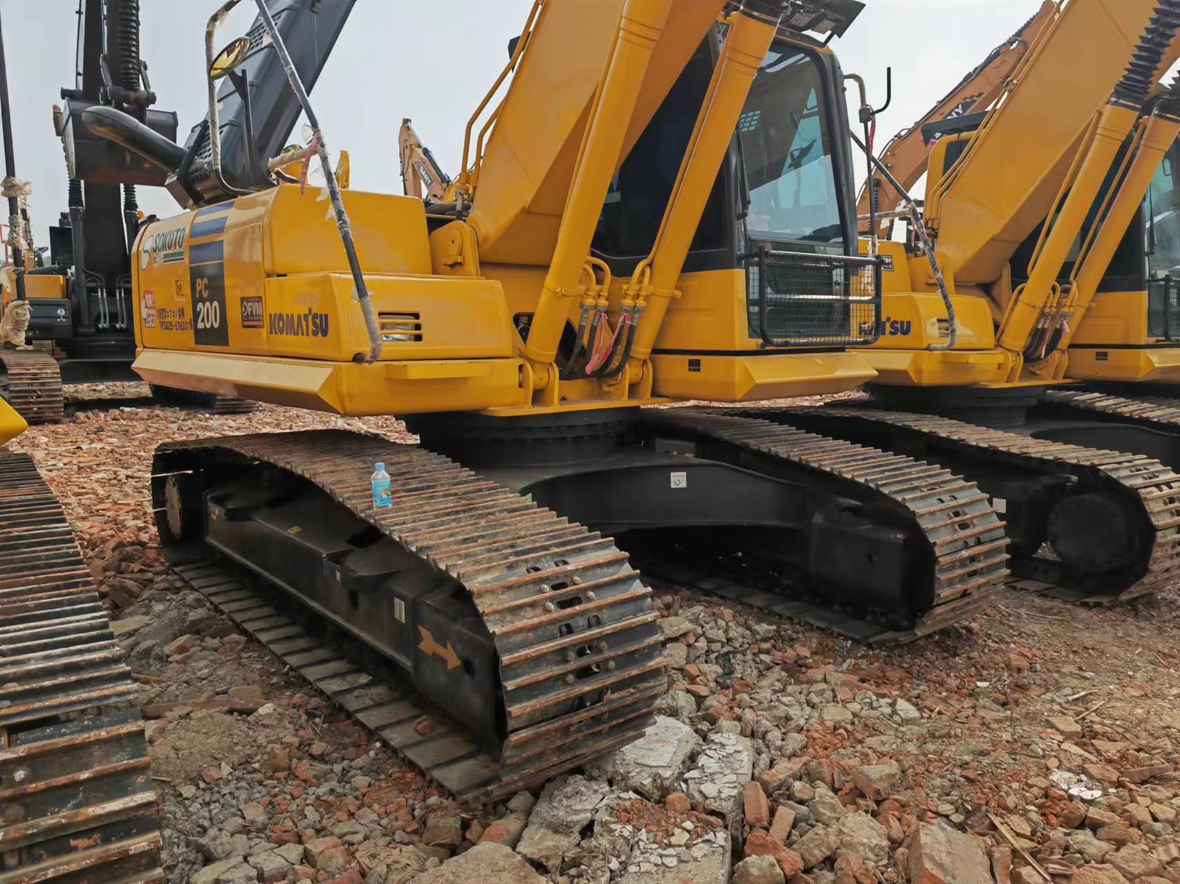 KOMATSU PC200 - Верижен багер: снимка 3 KOMATSU PC200 - Верижен багер: снимка 3
