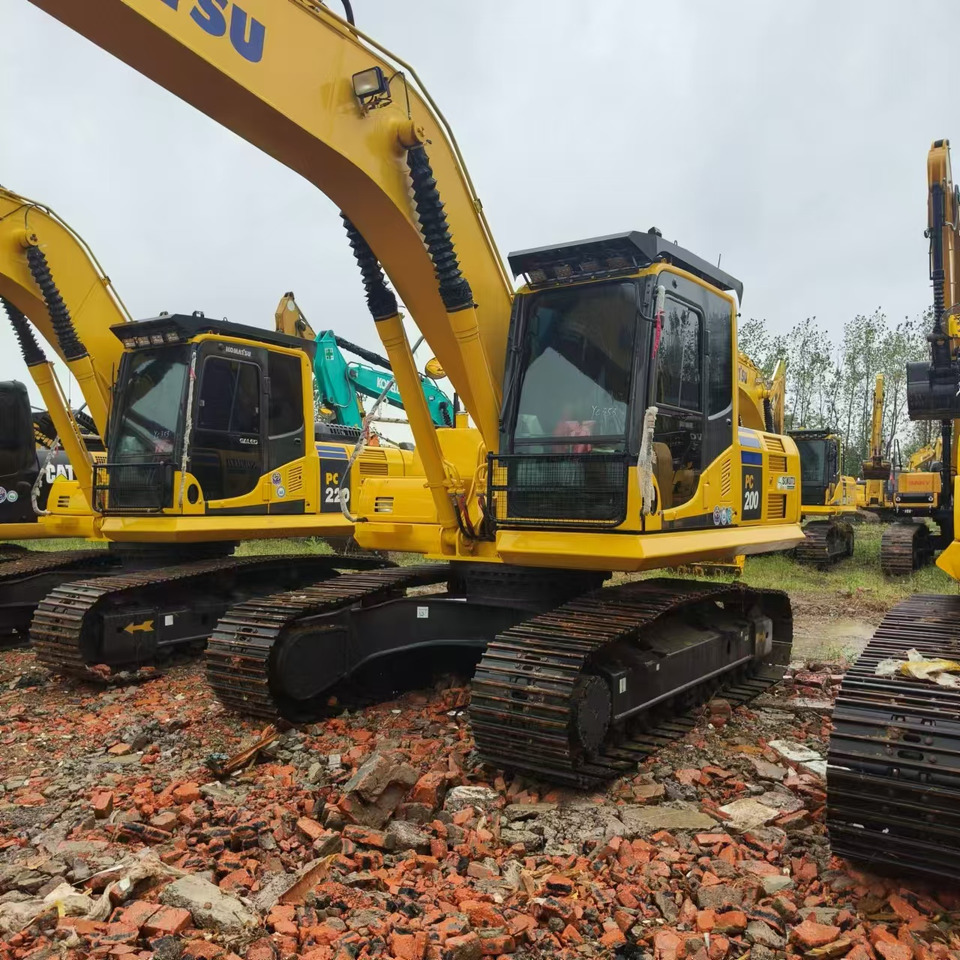 KOMATSU PC200 - Верижен багер: снимка 2 KOMATSU PC200 - Верижен багер: снимка 2