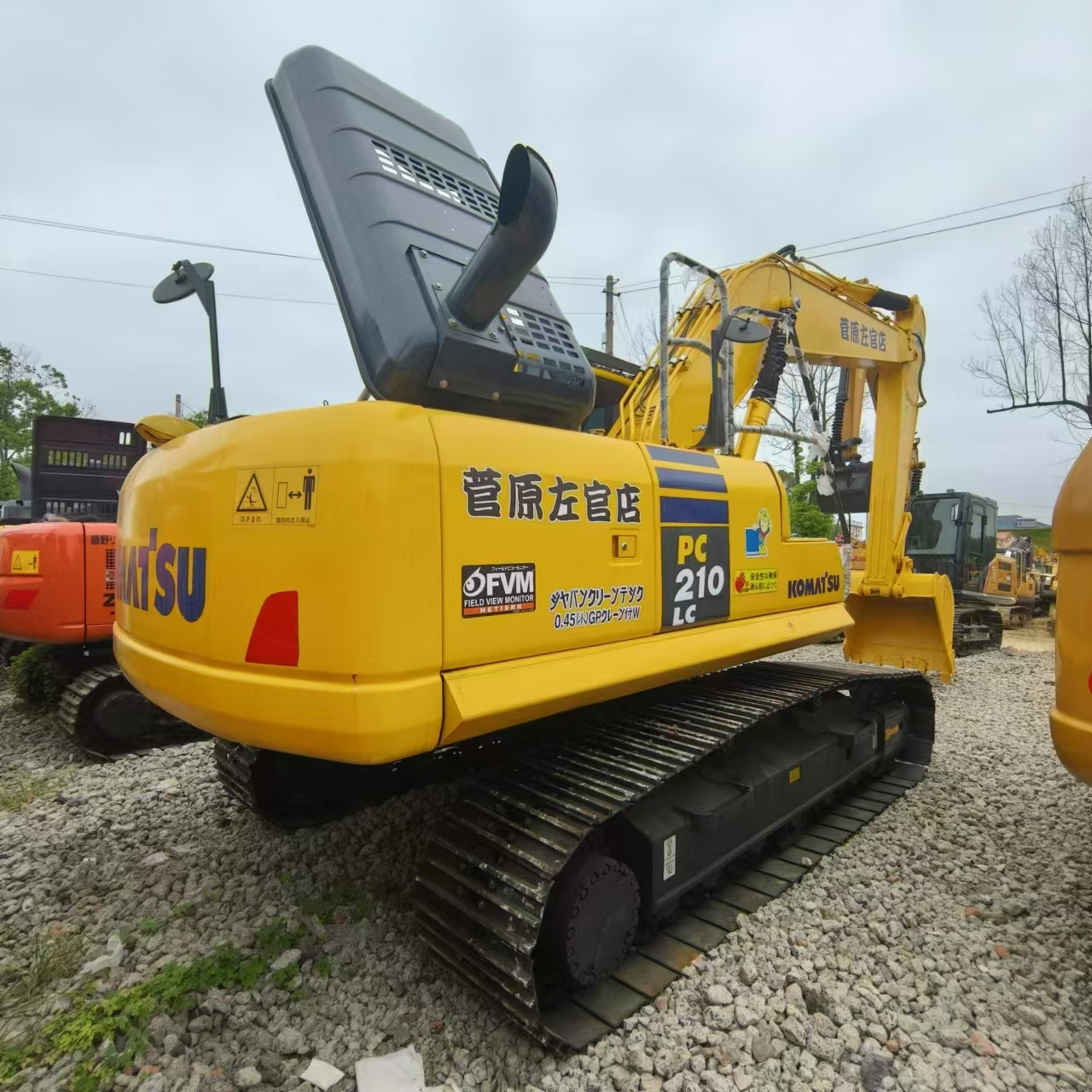 KOMATSU PC210 - Верижен багер: снимка 3 KOMATSU PC210 - Верижен багер: снимка 3