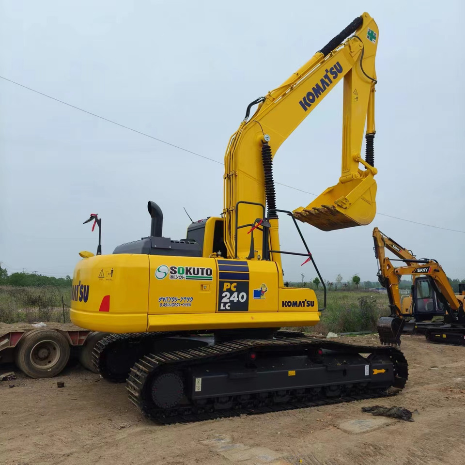 KOMATSU PC240LC-8 - Верижен багер: снимка 1 KOMATSU PC240LC-8 - Верижен багер: снимка 1