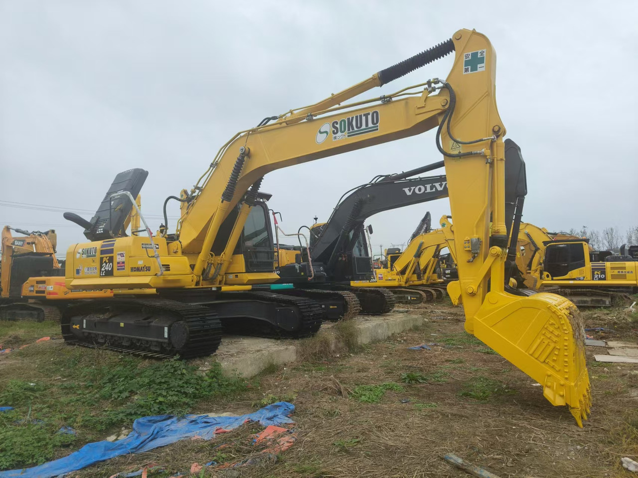 KOMATSU PC240LC-8 - Верижен багер: снимка 2 KOMATSU PC240LC-8 - Верижен багер: снимка 2
