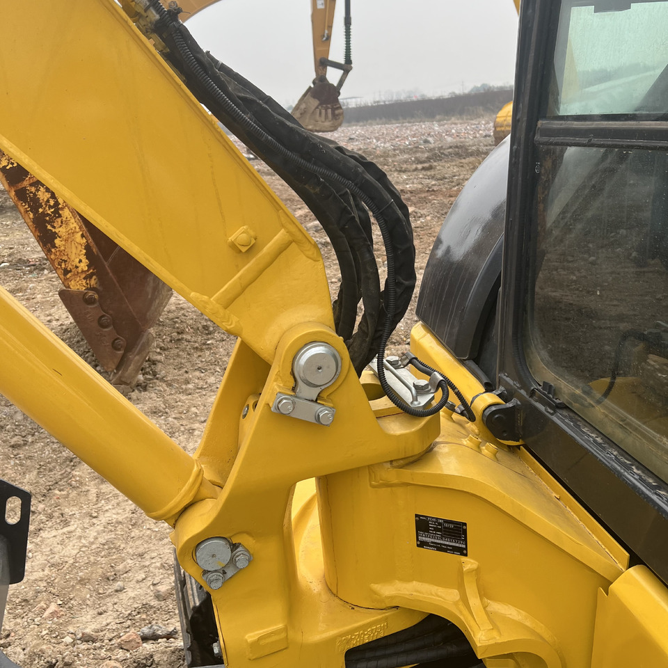 Лизинг на KOMATSU PC40 [ Copy ] KOMATSU PC40 [ Copy ]: снимка 29