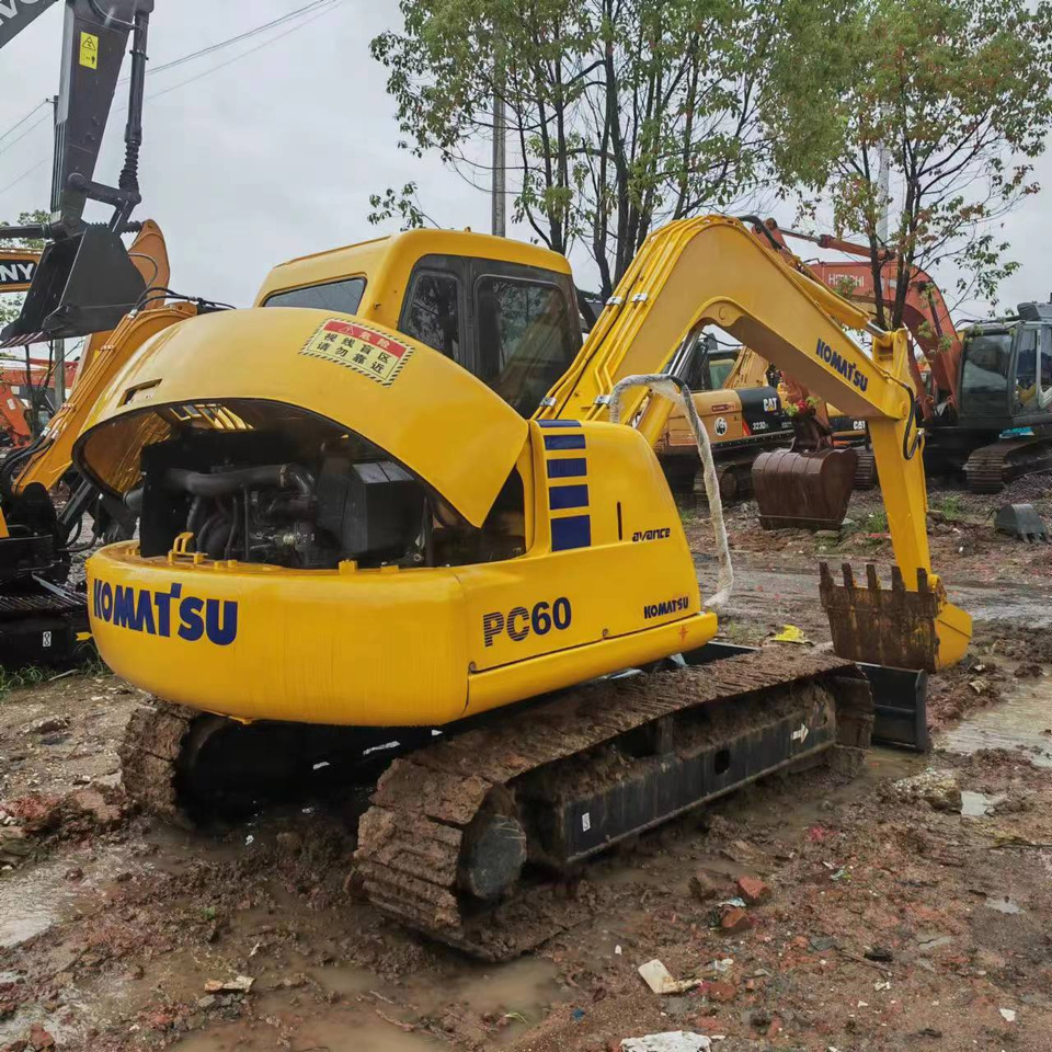 KOMATSU PC60-7 - Верижен багер: снимка 4 KOMATSU PC60-7 - Верижен багер: снимка 4