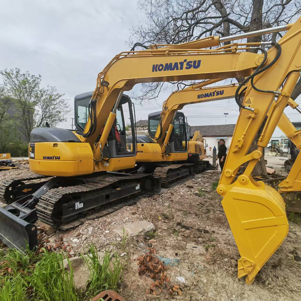 KOMATSU PC78US - Верижен багер: снимка 1 KOMATSU PC78US - Верижен багер: снимка 1