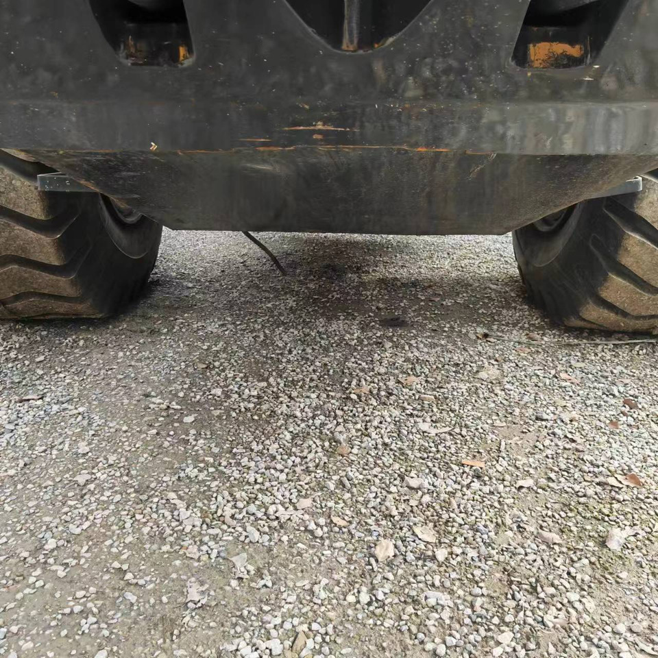 Колесен товарач KOMATSU WA380: снимка 7 Колесен товарач KOMATSU WA380: снимка 7