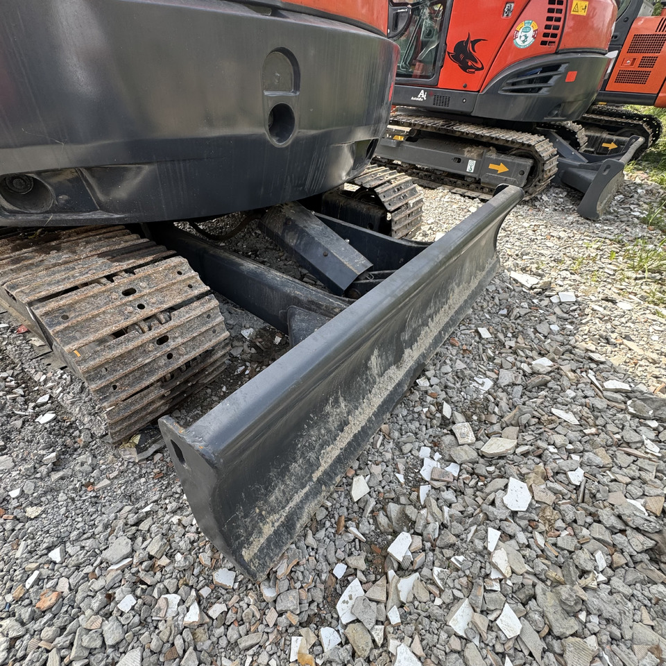 Верижен багер KUBOTA KX185: снимка 9