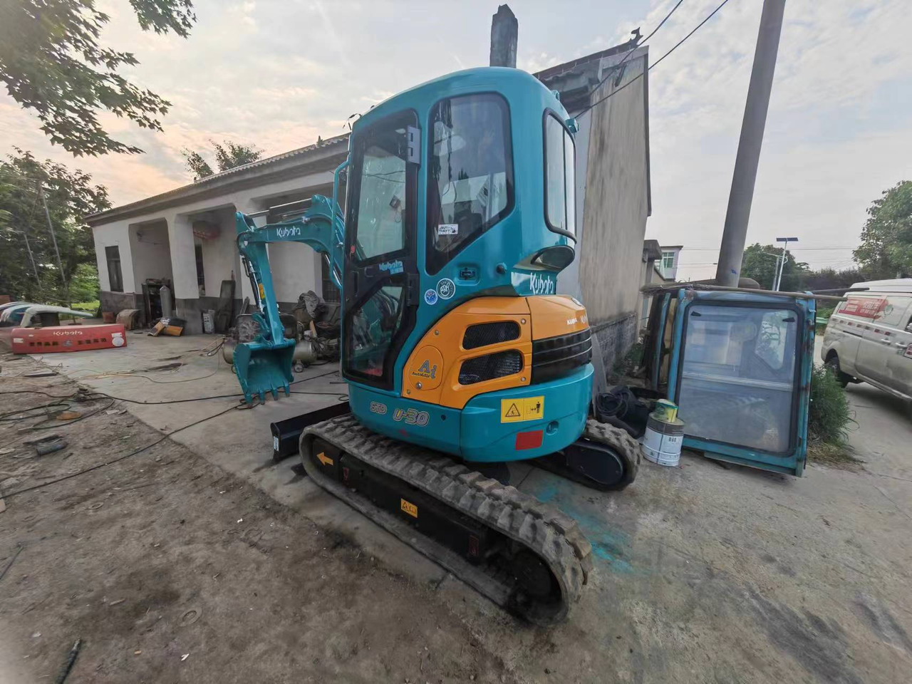 KUBOTA U30 - Мини багер: снимка 1 KUBOTA U30 - Мини багер: снимка 1