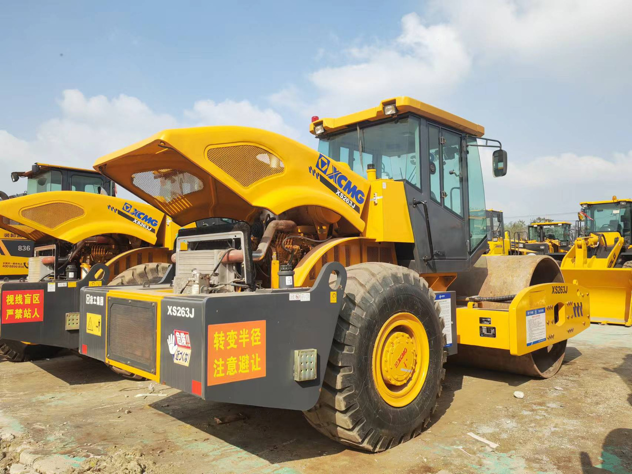 LIUGONG XS263J - Компактор: снимка 3 LIUGONG XS263J - Компактор: снимка 3