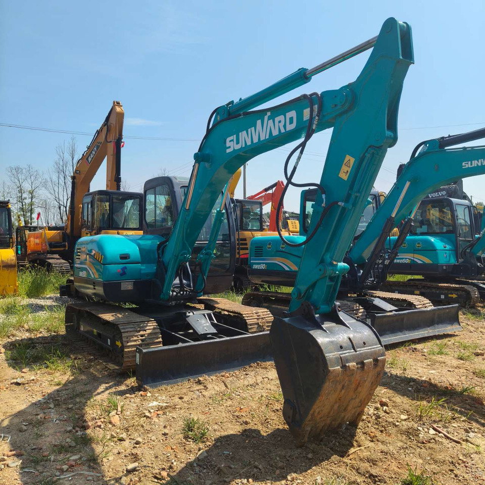 SUNWARD SWE 80E - Верижен багер: снимка 1 SUNWARD SWE 80E - Верижен багер: снимка 1