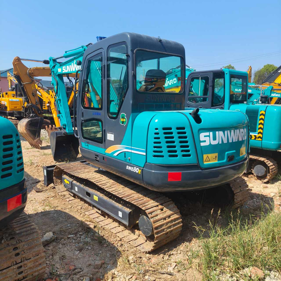 SUNWARD SWE 80E - Верижен багер: снимка 5 SUNWARD SWE 80E - Верижен багер: снимка 5
