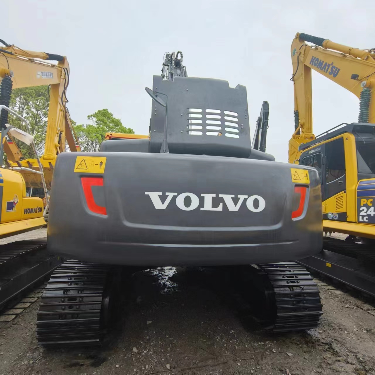 Верижен багер VOLVO EC300: снимка 7