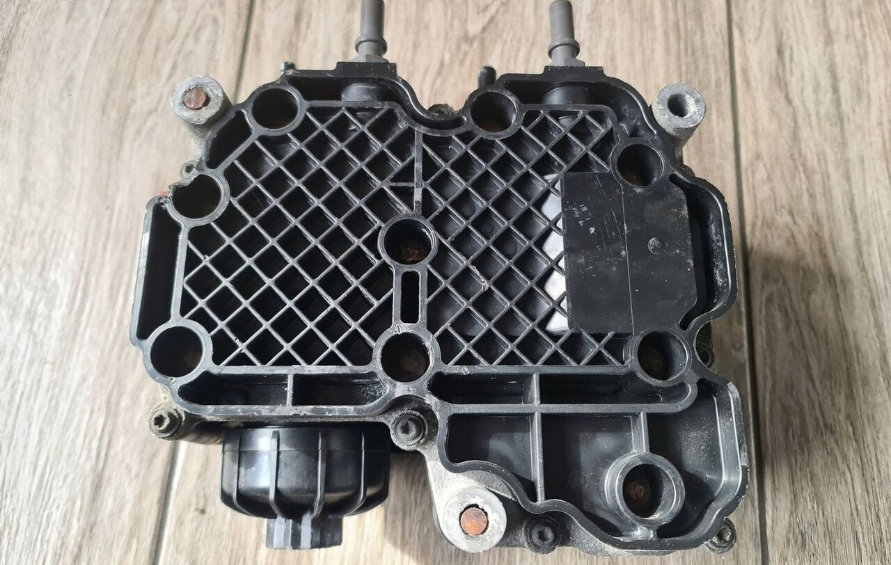 21574975 Volvo FH4 - Изпускателна система за Камион: снимка 2 21574975 Volvo FH4 - Изпускателна система за Камион: снимка 2