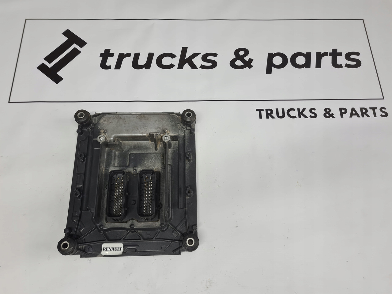 BOSCH KASETA KOMPUTER SILNIKA TURBO COMPOUND I-SAVE RENAULT GAMA T RANGE 23851583 - Блок за управление за Камион: снимка 1 BOSCH KASETA KOMPUTER SILNIKA TURBO COMPOUND I-SAVE RENAULT GAMA T RANGE 23851583 - Блок за управление за Камион: снимка 1