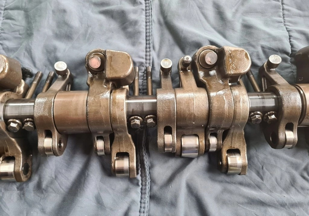 KLAWIATURA ZAWOROWA VOLVO FH 4 FM 4 RENAULT GAMA T DTI 13 COMMON RAIL 21822125 22418147 21808975 22277031 - Двигател и части: снимка 4 KLAWIATURA ZAWOROWA VOLVO FH 4 FM 4 RENAULT GAMA T DTI 13 COMMON RAIL 21822125 22418147 21808975 22277031 - Двигател и части: снимка 4