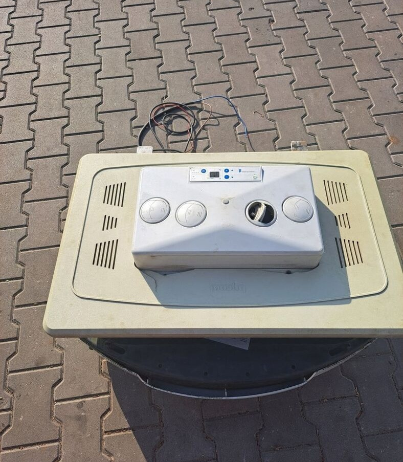 KLIMATYZACJA POSTOJOWA EBERSPACHER COOLTRONIC 1400 - Отопление/ Вентилация за Камион: снимка 4 KLIMATYZACJA POSTOJOWA EBERSPACHER COOLTRONIC 1400 - Отопление/ Вентилация за Камион: снимка 4