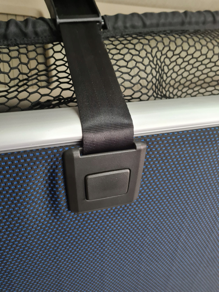 ŁÓŻKO KOMPLETNE GÓRNE LEŻANKA MOCOWANIA VOLVO FH 5 EURO 6  - Седалка за Камион: снимка 3 ŁÓŻKO KOMPLETNE GÓRNE LEŻANKA MOCOWANIA VOLVO FH 5 EURO 6  - Седалка за Камион: снимка 3