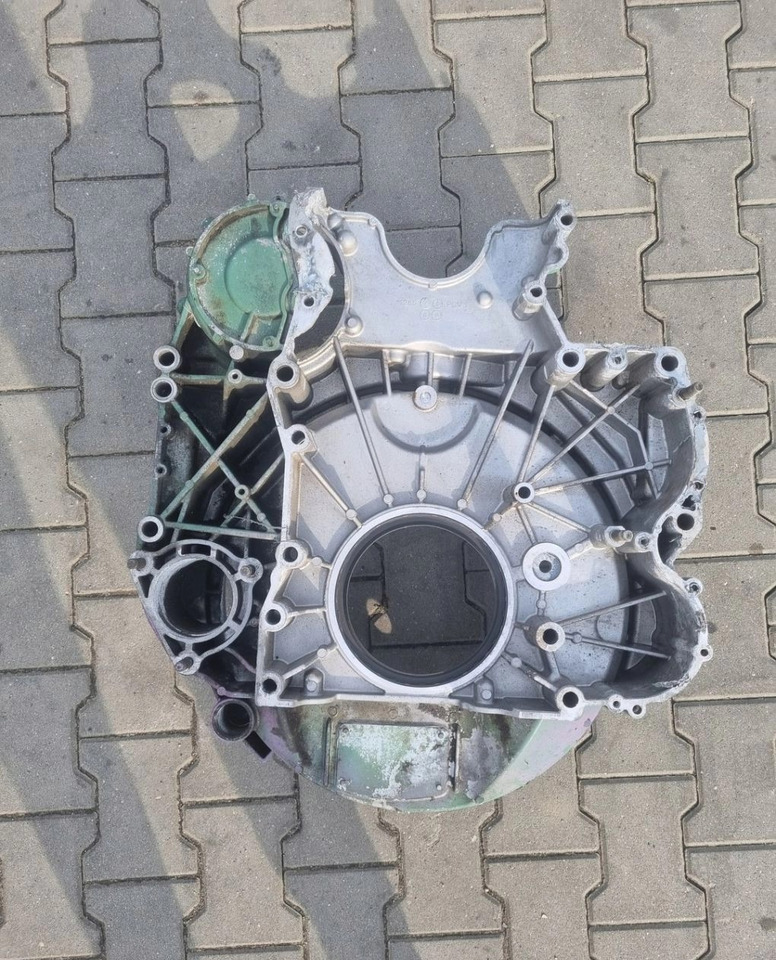 OBUDOWA ROZRZĄDU SPRZĘGŁA VOLVO FH 16 D16E EURO 5 21067145 20750811 - Съединител и части: снимка 2 OBUDOWA ROZRZĄDU SPRZĘGŁA VOLVO FH 16 D16E EURO 5 21067145 20750811 - Съединител и части: снимка 2