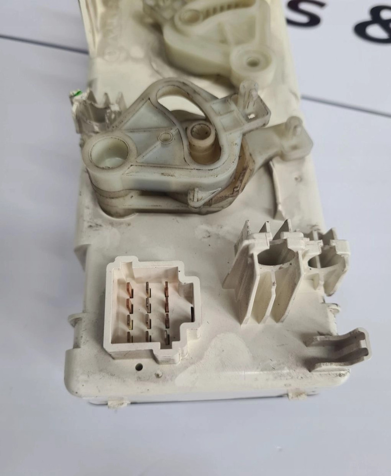 PANEL OGRZEWANIA KLIMATYZACJI NAWIEWU RENAULT DXI LIFT VOLVO FL FE LIFT - Отопление/ Вентилация: снимка 3 PANEL OGRZEWANIA KLIMATYZACJI NAWIEWU RENAULT DXI LIFT VOLVO FL FE LIFT - Отопление/ Вентилация: снимка 3