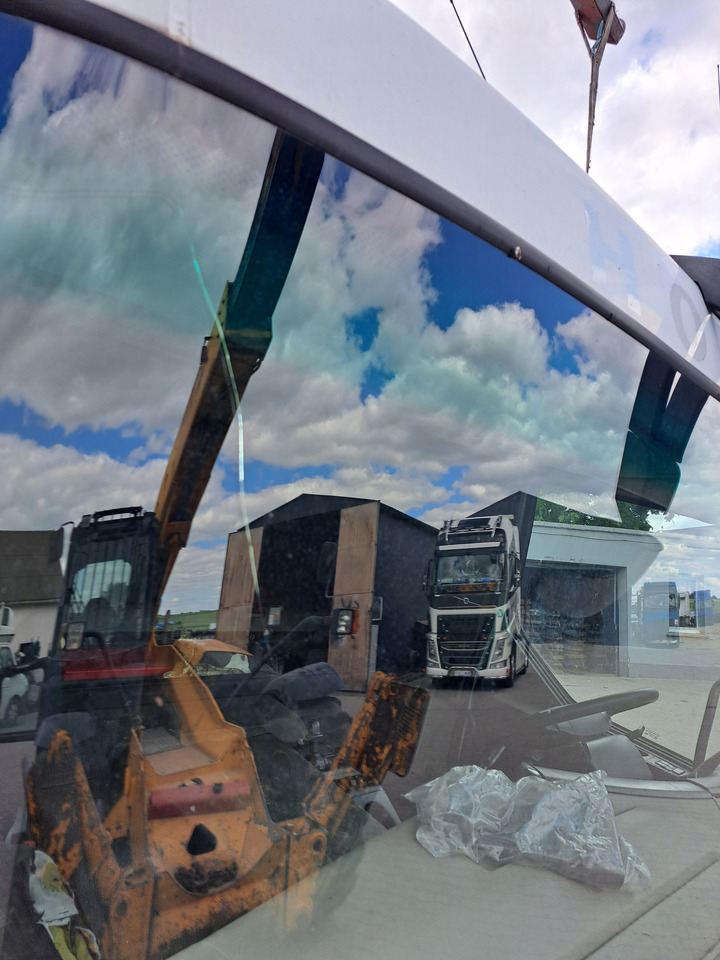 RENAULT KOMPLETNA KABINA NISKA RENAULT PREMIUM LANDER KERAX DXI - Кабина за Камион: снимка 3 RENAULT KOMPLETNA KABINA NISKA RENAULT PREMIUM LANDER KERAX DXI - Кабина за Камион: снимка 3