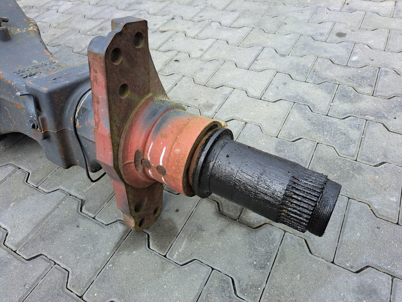 RENAULT OBUDOWA MOSTU POCHWA RENAULT KERAX LANDER RS1370HV 6x4 8x4 4x2 - Задна ос за Камион: снимка 2 RENAULT OBUDOWA MOSTU POCHWA RENAULT KERAX LANDER RS1370HV 6x4 8x4 4x2 - Задна ос за Камион: снимка 2