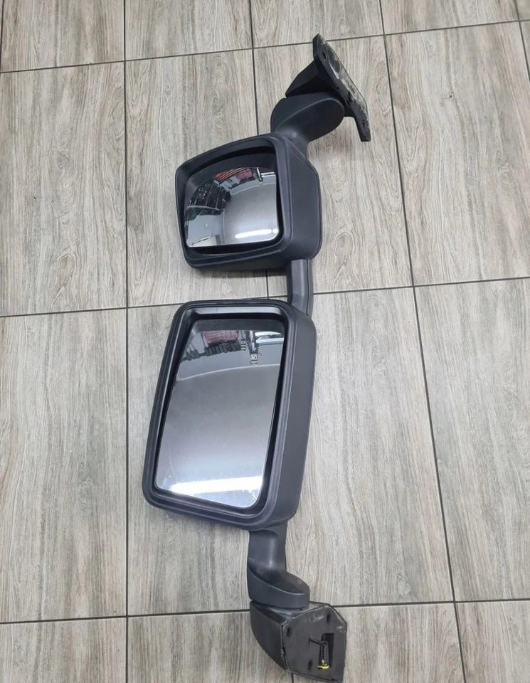 Renault GAMA T C K RANGE - Огледало за задно виждане: снимка 2 Renault GAMA T C K RANGE - Огледало за задно виждане: снимка 2