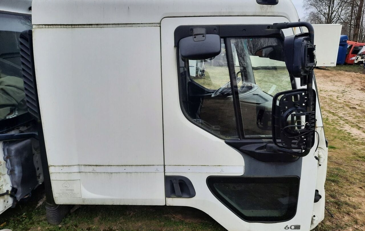 Renault PREMIUM 460 DXI - Кабина за Камион: снимка 1 Renault PREMIUM 460 DXI - Кабина за Камион: снимка 1