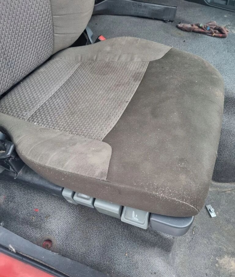 Renault PREMIUM DXI Renault - Седалка за Камион: снимка 3 Renault PREMIUM DXI Renault - Седалка за Камион: снимка 3