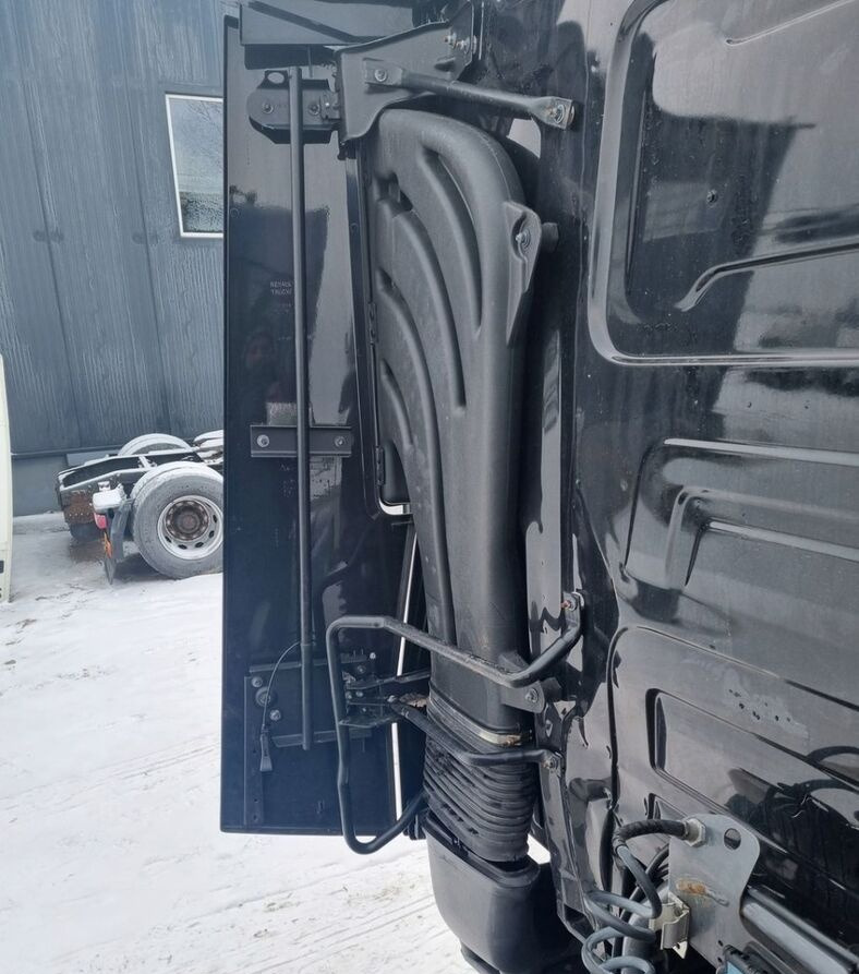 SPOILER OWIEWKA LEWA STELAŻ MOCOWANIE KABINY RENAULT RANGE GAMA - Аеродинамика/ Спойлер за Камион: снимка 1 SPOILER OWIEWKA LEWA STELAŻ MOCOWANIE KABINY RENAULT RANGE GAMA - Аеродинамика/ Спойлер за Камион: снимка 1