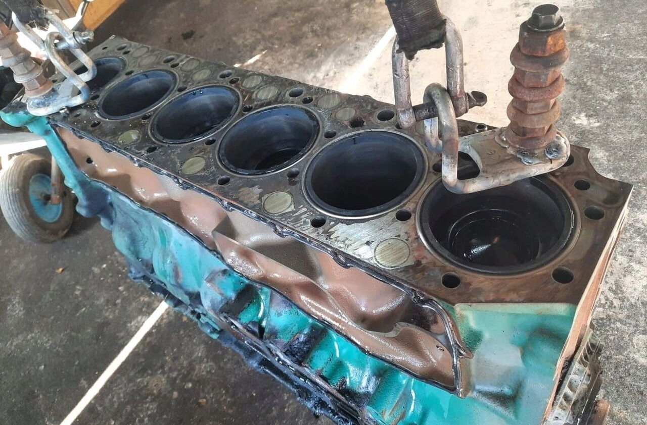 VOLVO BLOK TŁOKI WAŁ KORBOWY FM 9 D11C EUV - Двигател за Камион: снимка 5 VOLVO BLOK TŁOKI WAŁ KORBOWY FM 9 D11C EUV - Двигател за Камион: снимка 5