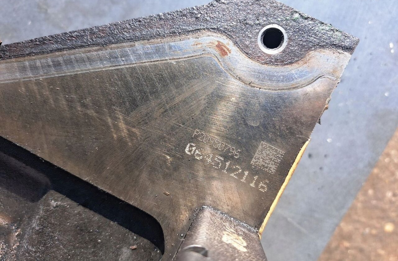 VOLVO GŁOWICA SILNIKA FH 16 D16E - Глава на блока за Камион: снимка 2 VOLVO GŁOWICA SILNIKA FH 16 D16E - Глава на блока за Камион: снимка 2