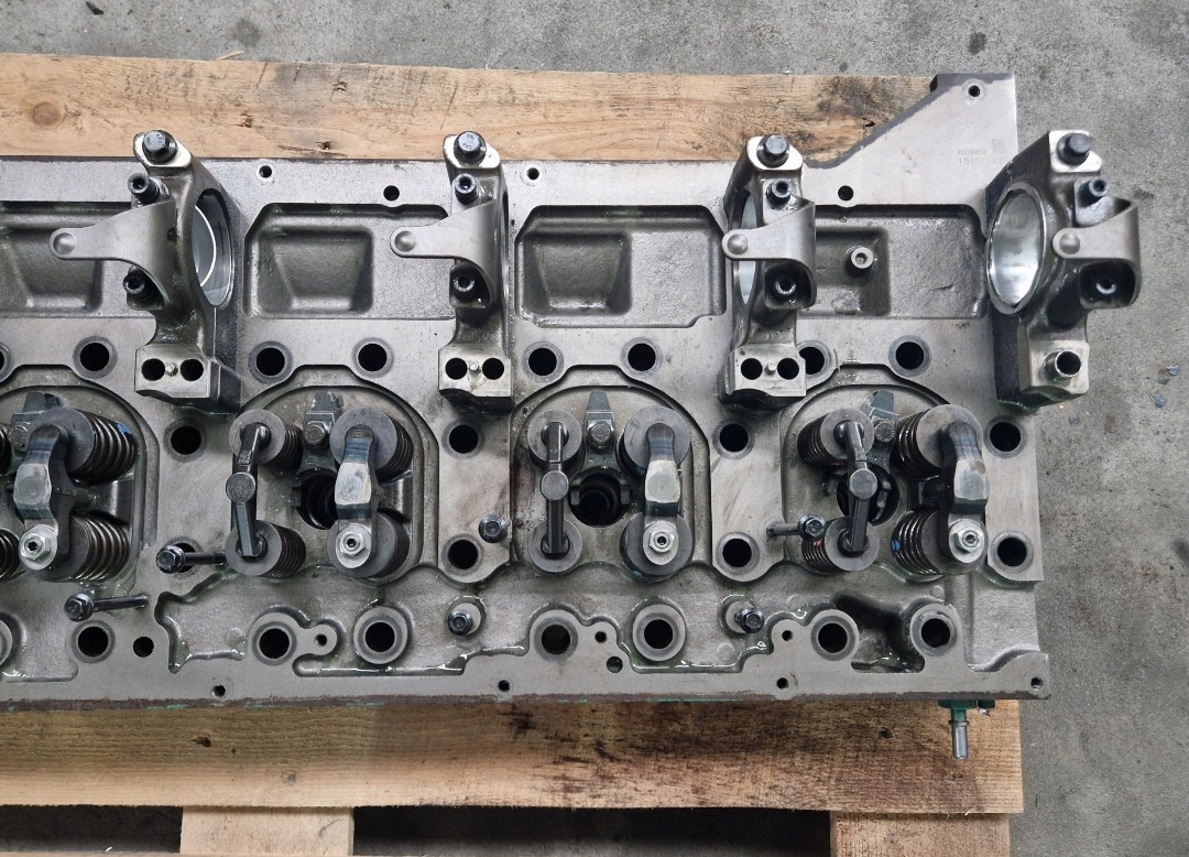 VOLVO GŁOWICA SILNIKA VOLVO FH 16 D16K EURO 6 22184000 154511429 - Глава на блока за Камион: снимка 3 VOLVO GŁOWICA SILNIKA VOLVO FH 16 D16K EURO 6 22184000 154511429 - Глава на блока за Камион: снимка 3