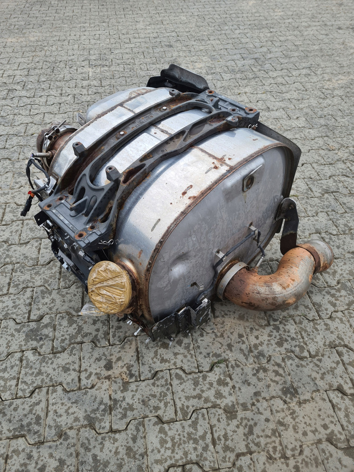 VOLVO KATALIZATOR TŁUMIK DPF FILTR KOMPLETNY VOLVO FH 4 FM 4 RENAULT GAMA T RANGE - Катализатор: снимка 4 VOLVO KATALIZATOR TŁUMIK DPF FILTR KOMPLETNY VOLVO FH 4 FM 4 RENAULT GAMA T RANGE - Катализатор: снимка 4