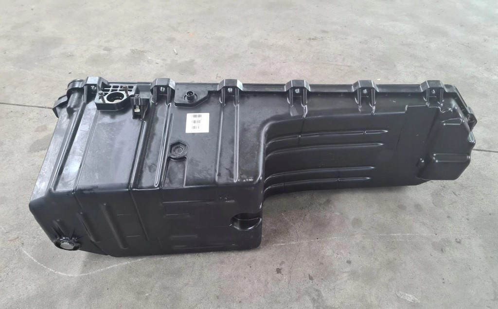 VOLVO MISA MISKA OLEJOWA SILNIKA VOLVO FH 16 D16K EURO 6 - Маслена вана за Камион: снимка 4 VOLVO MISA MISKA OLEJOWA SILNIKA VOLVO FH 16 D16K EURO 6 - Маслена вана за Камион: снимка 4