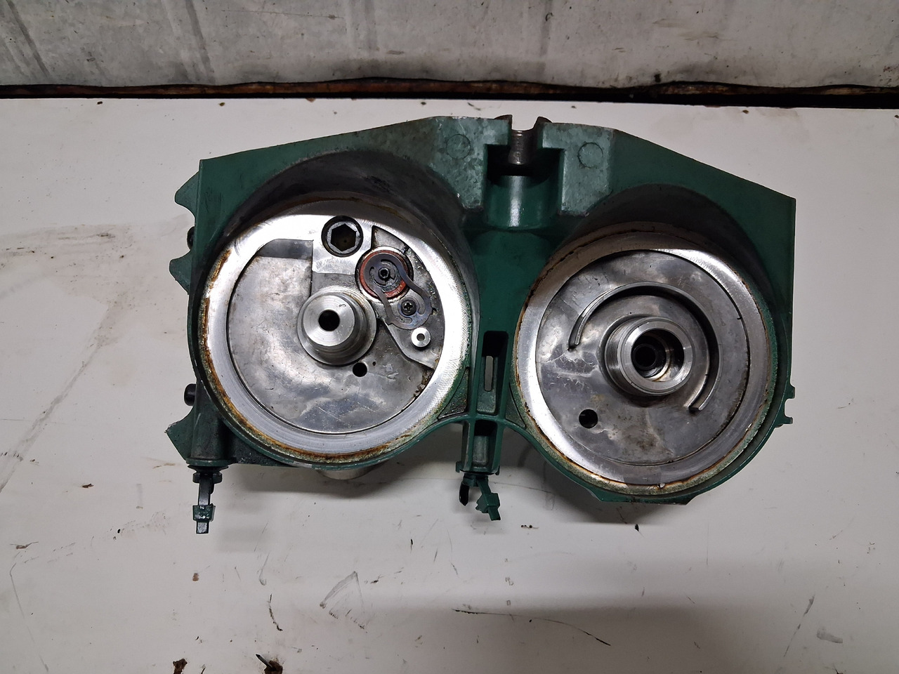 VOLVO PODSTAWA FILTRÓW PALIWA VOLVO FH FM 4 RENAULT GAMA T C K RANGE - Двигател и части за Камион: снимка 4 VOLVO PODSTAWA FILTRÓW PALIWA VOLVO FH FM 4 RENAULT GAMA T C K RANGE - Двигател и части за Камион: снимка 4