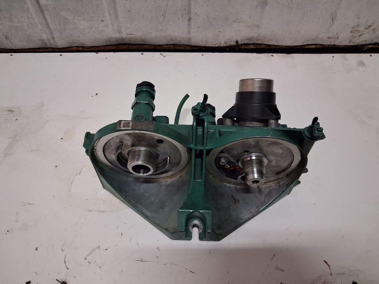 VOLVO PODSTAWA FILTRÓW PALIWA VOLVO FH FM 4 RENAULT GAMA T C K RANGE - Двигател и части за Камион: снимка 1 VOLVO PODSTAWA FILTRÓW PALIWA VOLVO FH FM 4 RENAULT GAMA T C K RANGE - Двигател и части за Камион: снимка 1