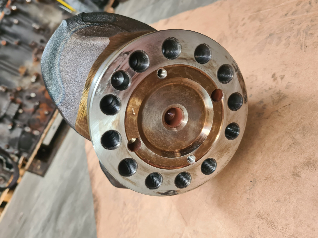 VOLVO WAŁ KORBOWY RENAULT GAMA T RANGE DTI 11 VOLVO FM 4 D11K EURO 6 - Колянов вал за Камион: снимка 5 VOLVO WAŁ KORBOWY RENAULT GAMA T RANGE DTI 11 VOLVO FM 4 D11K EURO 6 - Колянов вал за Камион: снимка 5