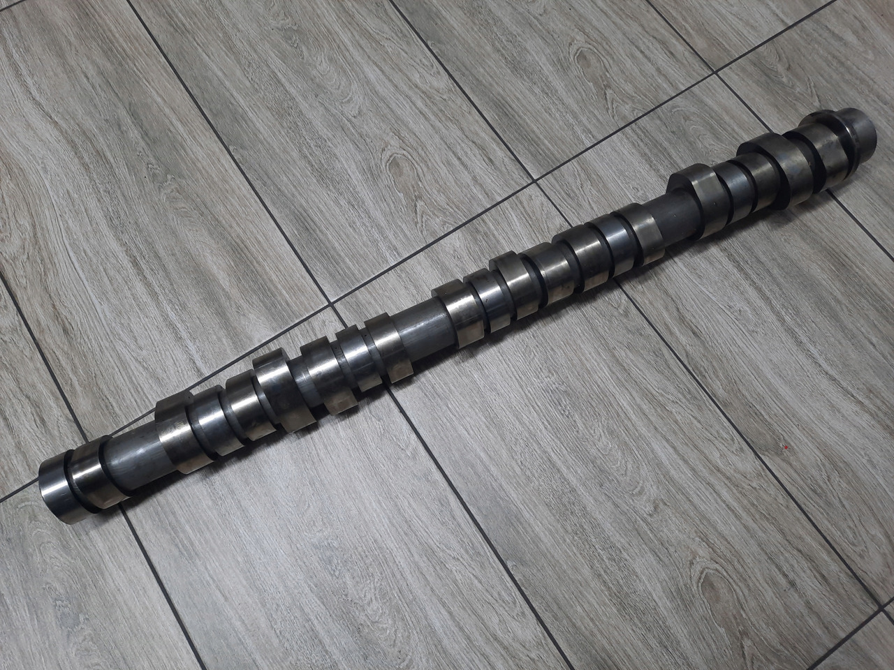 VOLVO WAŁEK ROZRZĄDU VOLVO FM 4 D11K RENAULT GAMA T RANGE DTI 11 - Разпределителен вал за Камион: снимка 1 VOLVO WAŁEK ROZRZĄDU VOLVO FM 4 D11K RENAULT GAMA T RANGE DTI 11 - Разпределителен вал за Камион: снимка 1