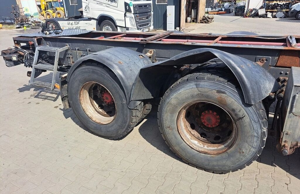 VOLVO WÓZEK NAPĘD MOST PRZELOTOWY RTS MOSTY KOMPLETNE PIASTY TARCZE FH FM 6x4 8X4 - Ос и части за Камион: снимка 2 VOLVO WÓZEK NAPĘD MOST PRZELOTOWY RTS MOSTY KOMPLETNE PIASTY TARCZE FH FM 6x4 8X4 - Ос и части за Камион: снимка 2