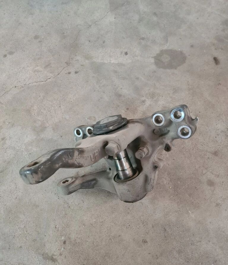 VOLVO ZWROTNICA LEWA VOLVO FH 4 FM 4 FH 5 FM 5 RENAULT GAMA T FI 58 22848432 - Шенкел за Камион: снимка 1 VOLVO ZWROTNICA LEWA VOLVO FH 4 FM 4 FH 5 FM 5 RENAULT GAMA T FI 58 22848432 - Шенкел за Камион: снимка 1