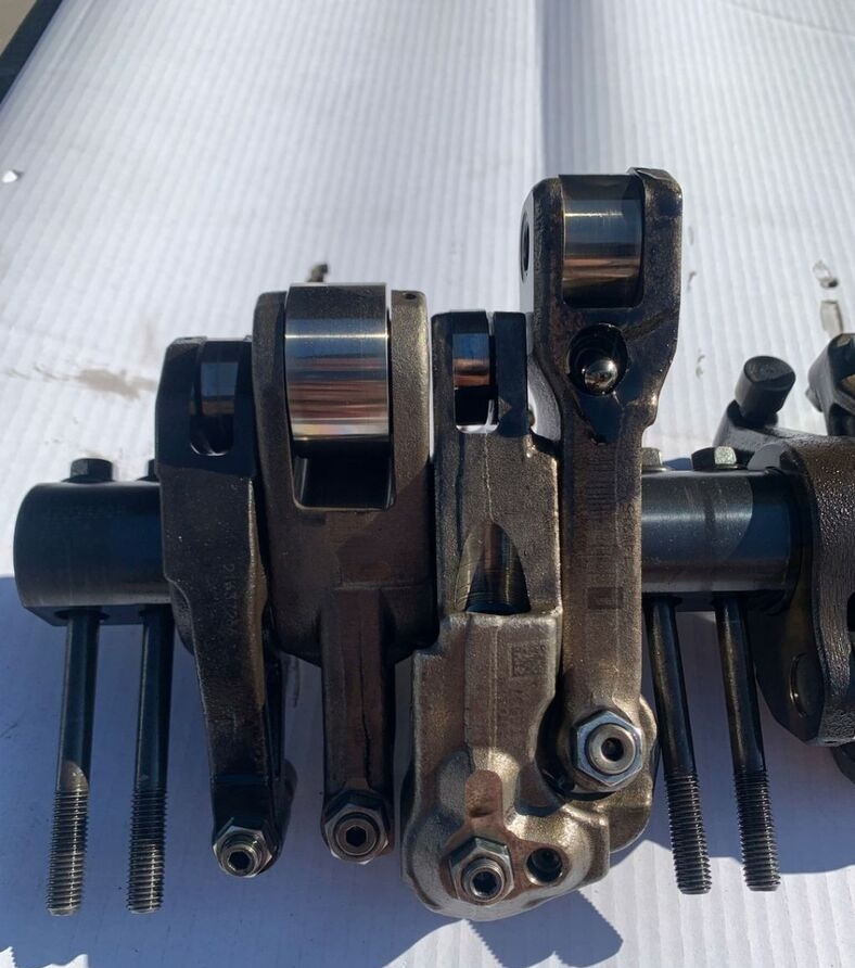 Volvo KLAWIATURA VEB VOLVO FH 4 FM 4 RENAULT GAMA T RANGE DTI 13 22224709 - Двигател и части за Камион: снимка 4 Volvo KLAWIATURA VEB VOLVO FH 4 FM 4 RENAULT GAMA T RANGE DTI 13 22224709 - Двигател и части за Камион: снимка 4