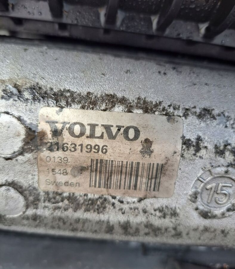 Volvo KOMPLET CHŁODNICA RENAULT GAMA T VOLVO FH 4 DTI 13 - Радиатор за Камион: снимка 5 Volvo KOMPLET CHŁODNICA RENAULT GAMA T VOLVO FH 4 DTI 13 - Радиатор за Камион: снимка 5