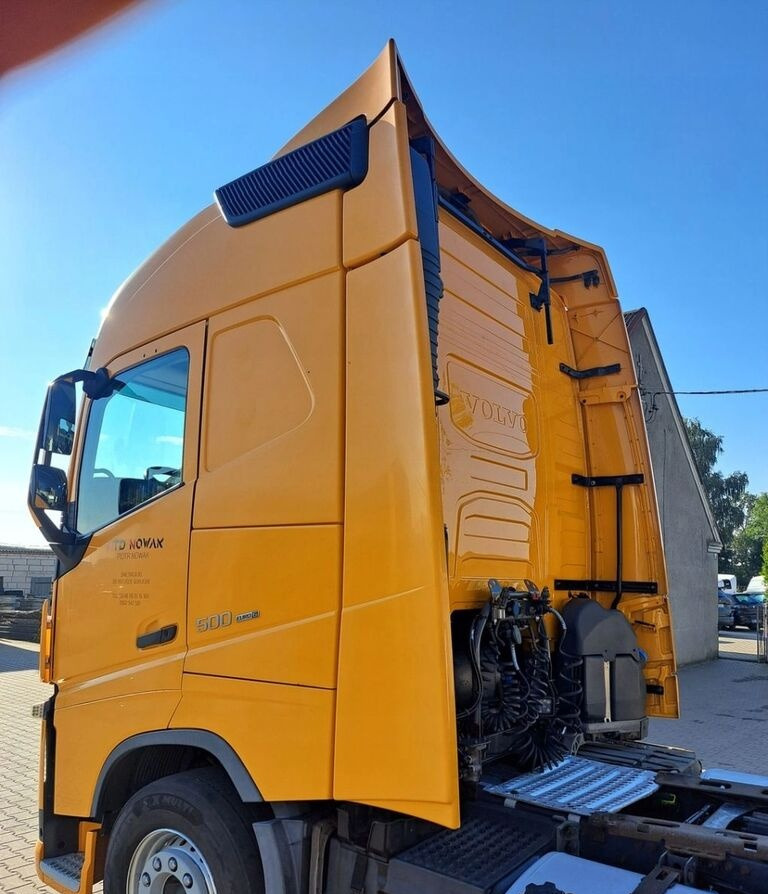 Volvo KOMPLETNA FH 4 EURO 6 GLOBETROTTER Volvo VOLVO, FH, 4, EURO, 6 - Кабина за Камион: снимка 5 Volvo KOMPLETNA FH 4 EURO 6 GLOBETROTTER Volvo VOLVO, FH, 4, EURO, 6 - Кабина за Камион: снимка 5