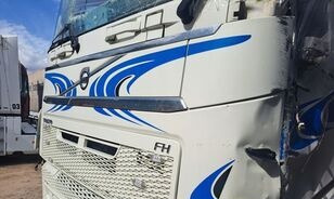 Volvo KOMPLETNA GÓRNA ATRAPA Volvo FH 4 - Капо за Камион: снимка 3 Volvo KOMPLETNA GÓRNA ATRAPA Volvo FH 4 - Капо за Камион: снимка 3