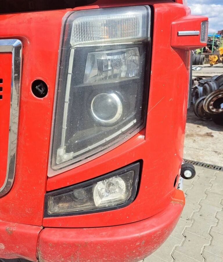 Volvo LAMPA XENON OKULAR LEWY KOMPLET FH FM 9 13 16 LIFT Volvo VOLVO FH FM 9 13 16 LIFT - Преден фар за Камион: снимка 3 Volvo LAMPA XENON OKULAR LEWY KOMPLET FH FM 9 13 16 LIFT Volvo VOLVO FH FM 9 13 16 LIFT - Преден фар за Камион: снимка 3