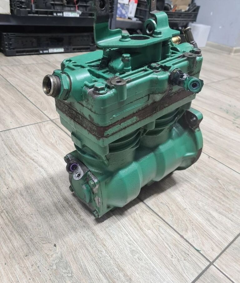 Volvo SPRĘŻARKA KOMPRESOR POWIETRZA FH 4 FH 16 EURO 6 22083113 Volvo VOLVO FH 4 FH 16 EURO 6 22083113 - Компресор климатик за Камион: снимка 1 Volvo SPRĘŻARKA KOMPRESOR POWIETRZA FH 4 FH 16 EURO 6 22083113 Volvo VOLVO FH 4 FH 16 EURO 6 22083113 - Компресор климатик за Камион: снимка 1